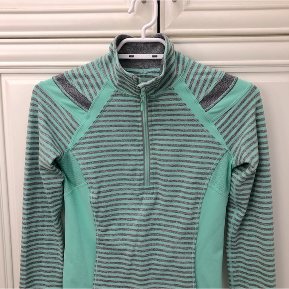 Ivivva girl’s partial zip long sleeve shirt - Picture 2 of 11